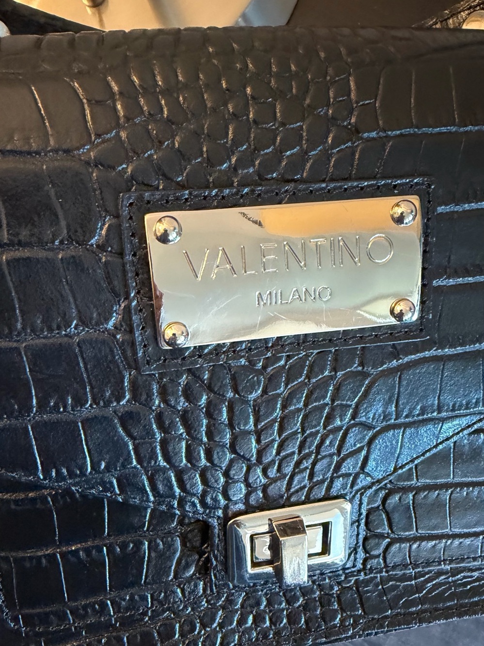VALENTINO by Mario Valentino Black Croc-Embossed Mini Crossbody Bag - Picture 13 of 16